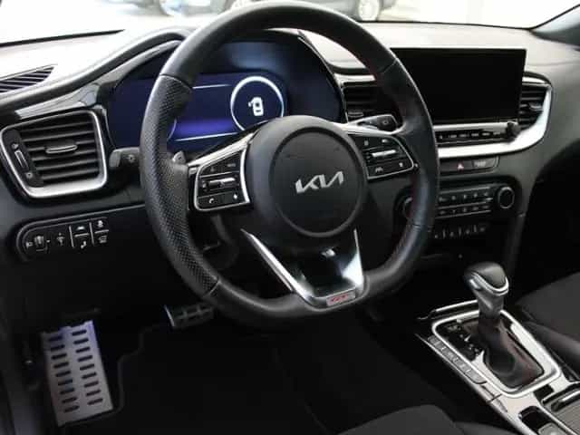 Kia ProCeed 1.6 T-GDI GT KLIMA LED NAVI LEDER ALU 08/2022-photo-10