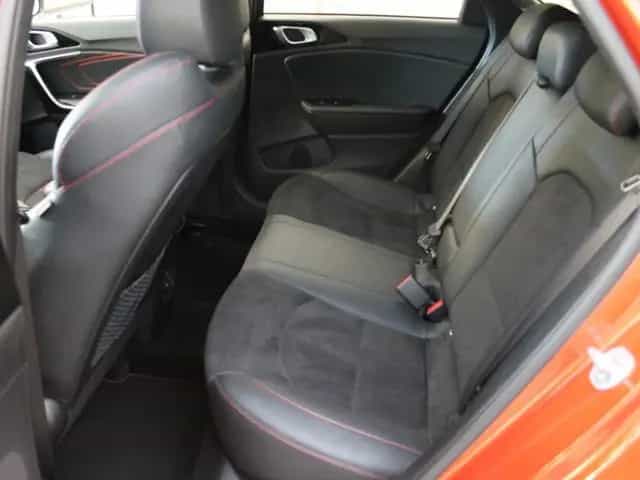 Kia ProCeed 1.6 T-GDI GT KLIMA LED NAVI LEDER ALU 08/2022-photo-13