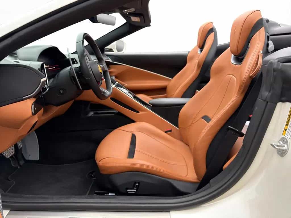 Ferrari Roma Spider / Painted Shields / MADM 02/2024-photo-13