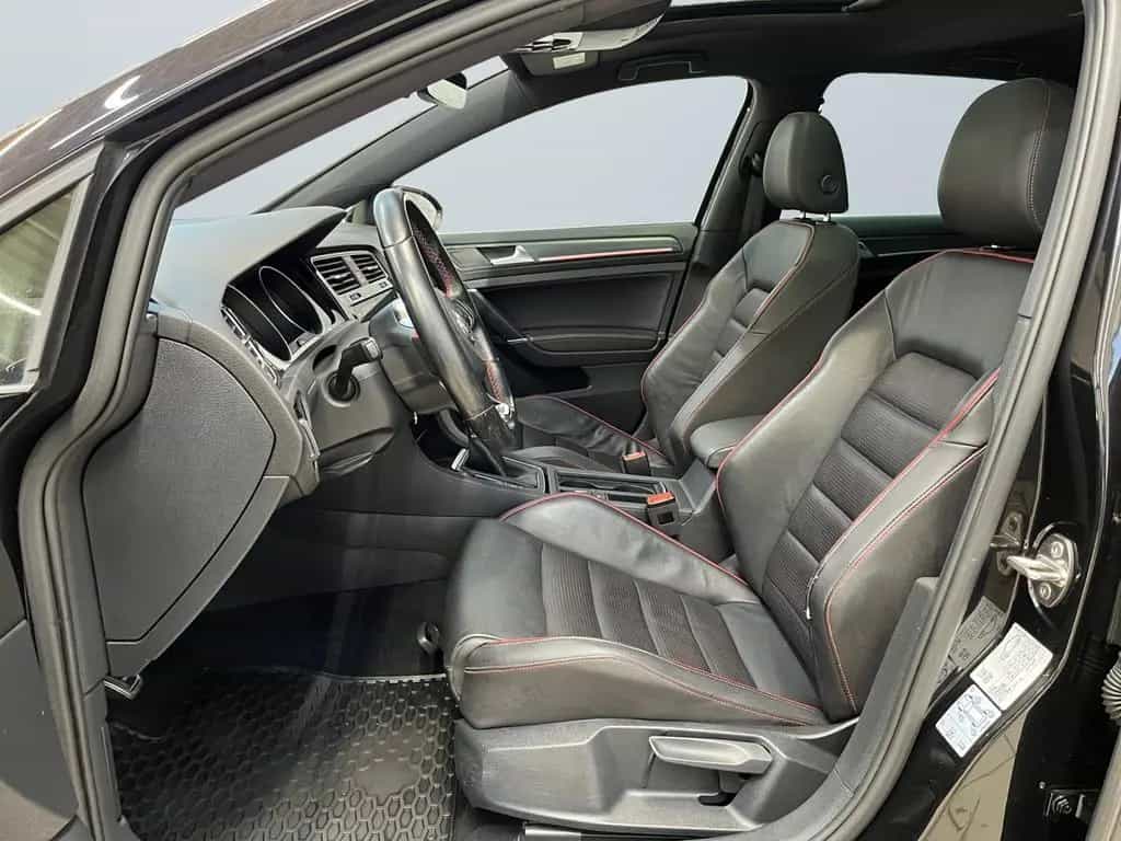 Volkswagen Golf VII GTI 2.0 TSI Panorama-Schiebedach 01/2018-photo-6