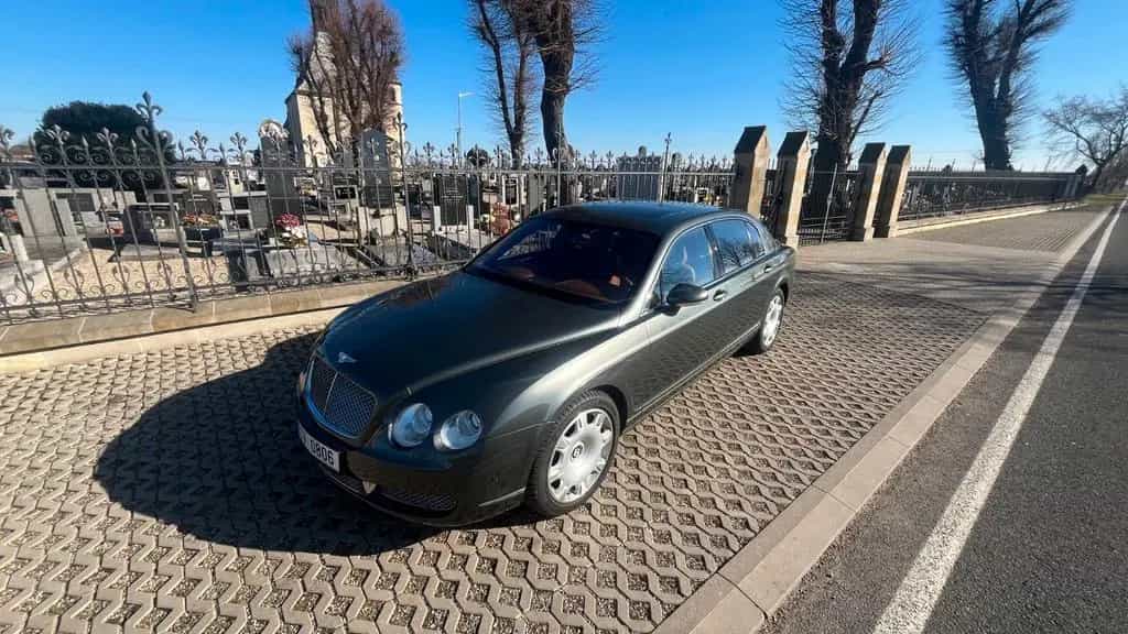 Bentley Continental Flying Spur 07/2005-photo-5