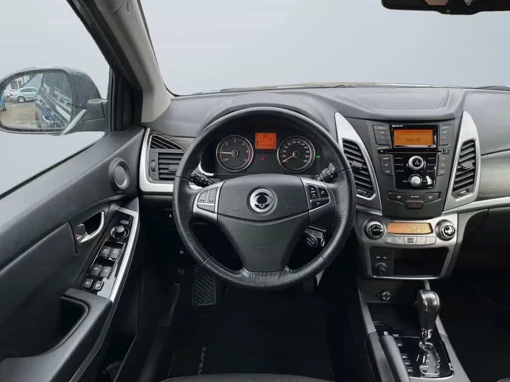 Ssangyong Korando Quartz/4x4/AUTOMATIK/2.HAND/AHK/TOP ZUST 01/2015-photo-12