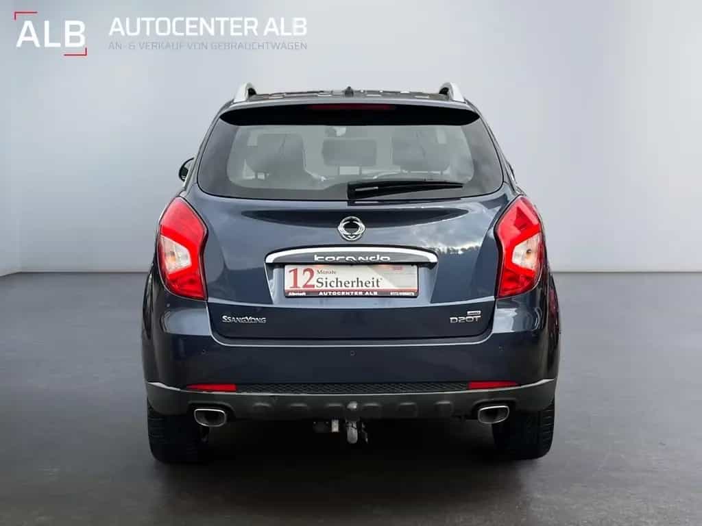 Ssangyong Korando Quartz/4x4/AUTOMATIK/2.HAND/AHK/TOP ZUST 01/2015-photo-3