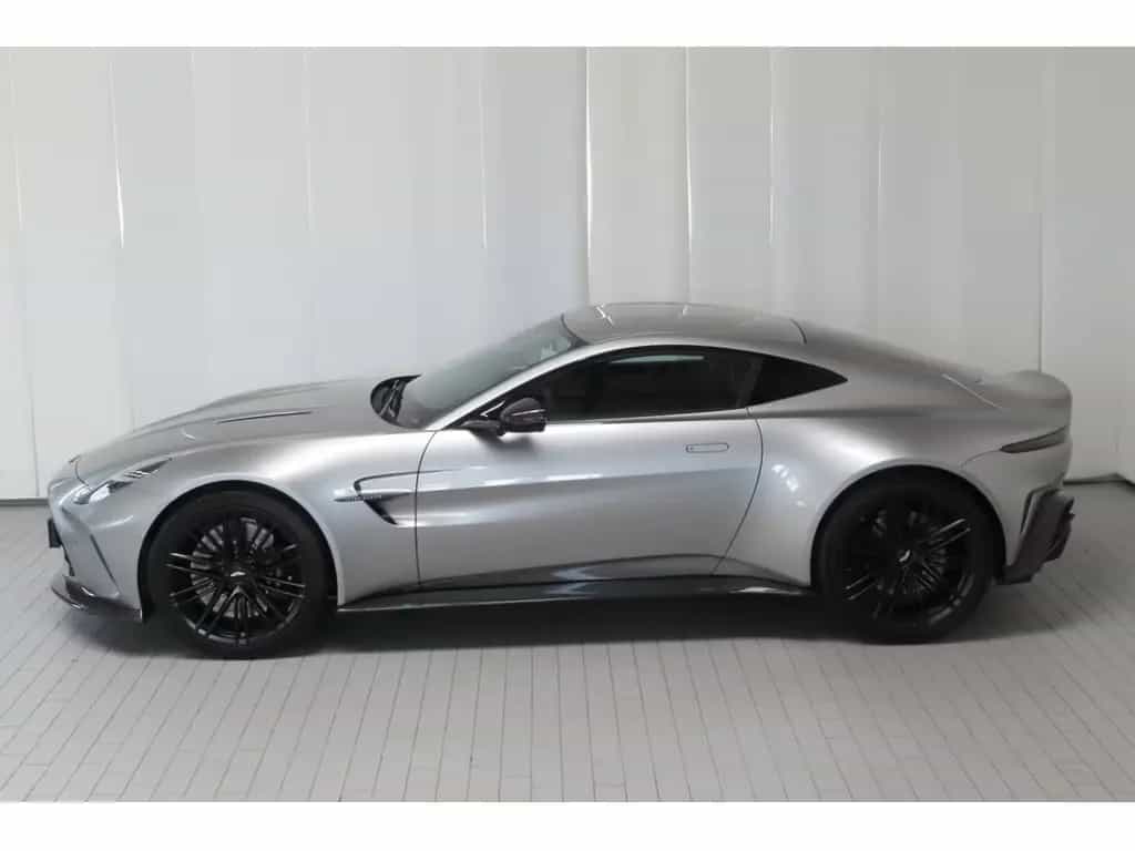 Aston Martin V8 Vantage Carbonpaket 05/2025-photo-2