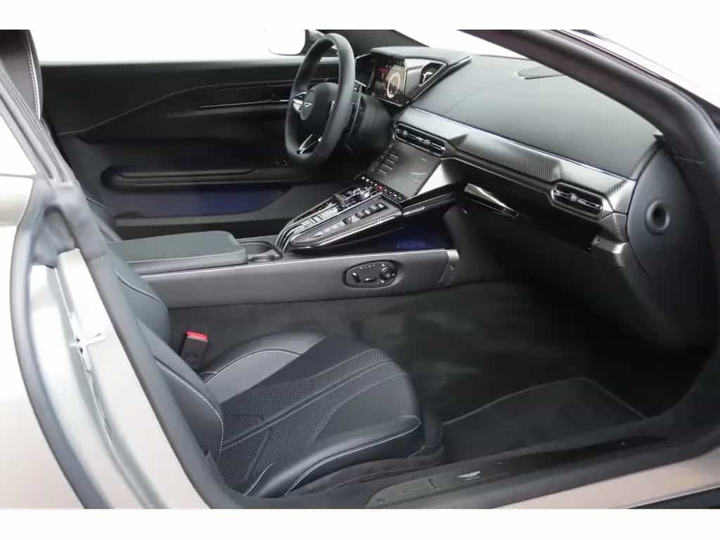 Aston Martin V8 Vantage Carbonpaket 05/2025-photo-7