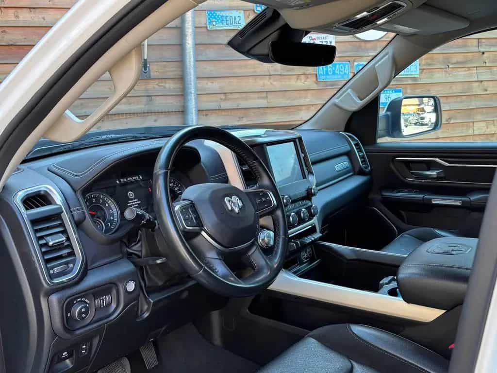 Dodge RAM 1500 Laramie LED AHK LPG Memory LPG 07/2023-photo-20