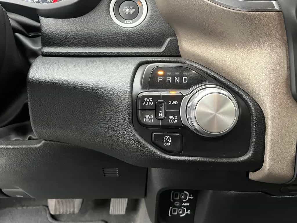 Dodge RAM 1500 Laramie LED AHK LPG Memory LPG 07/2023-photo-22