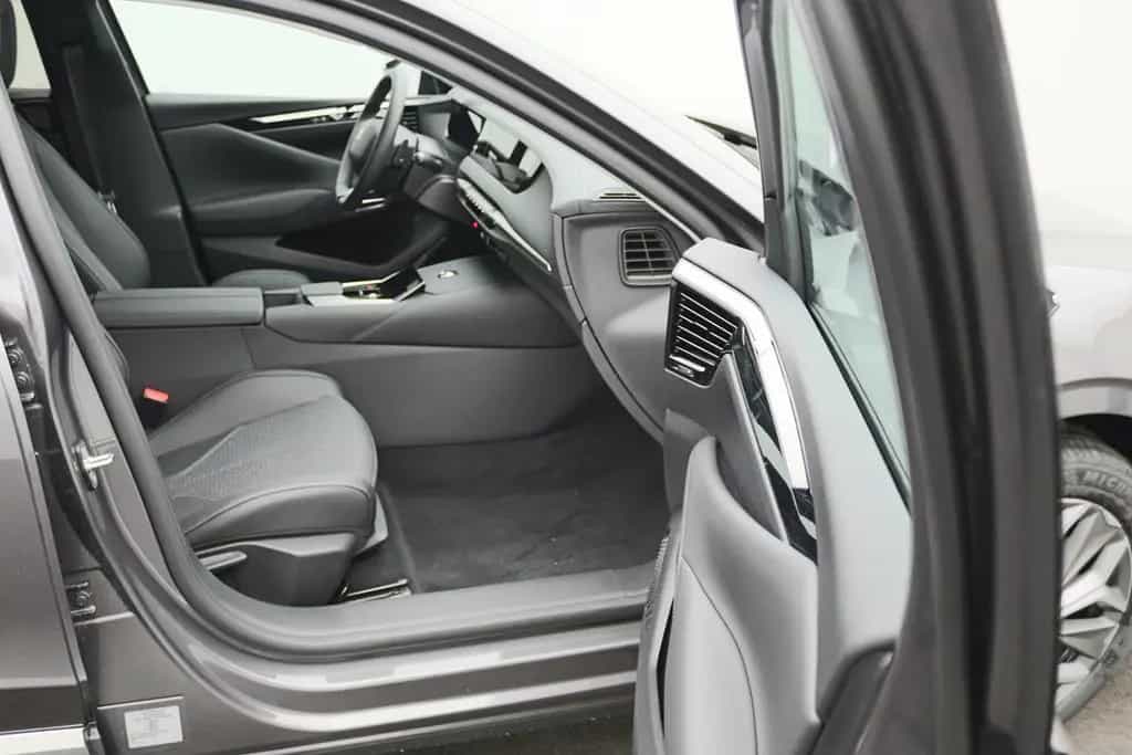 DS Automobiles DS4 Trocadero 03/2023-photo-19