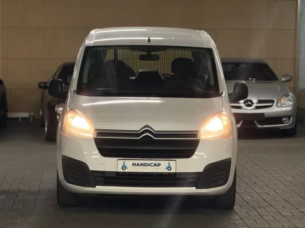 Citroën Berlingo Behindertengerecht-Rampe 4+1 01/2018-photo-30