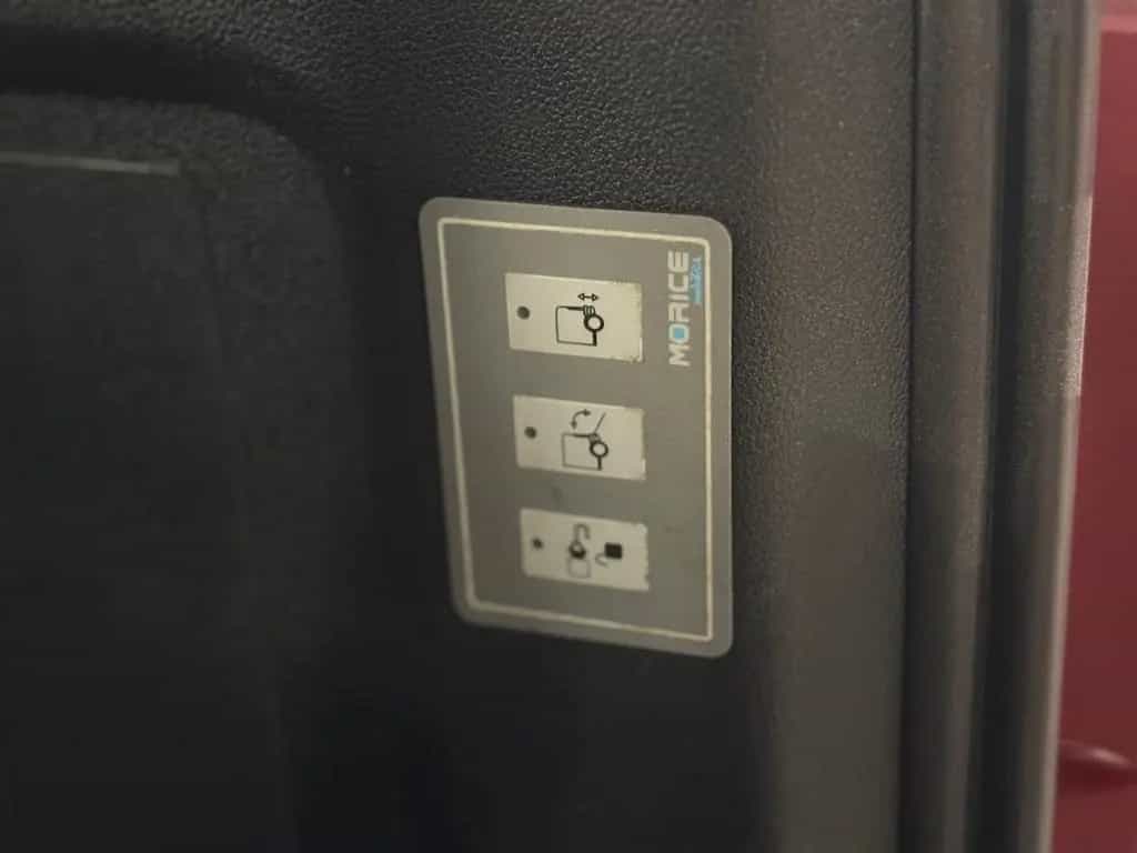 Citroën Berlingo Behindertengerecht-Rampe 4+1 01/2018-photo-33
