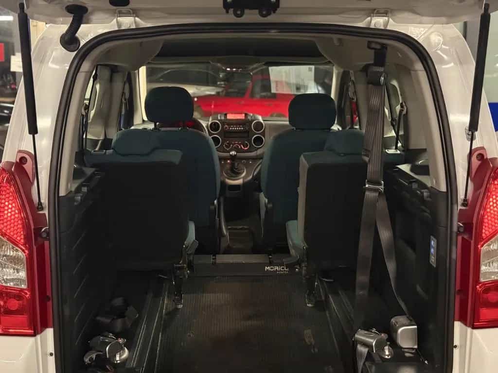 Citroën Berlingo Behindertengerecht-Rampe 4+1 01/2018-photo-8