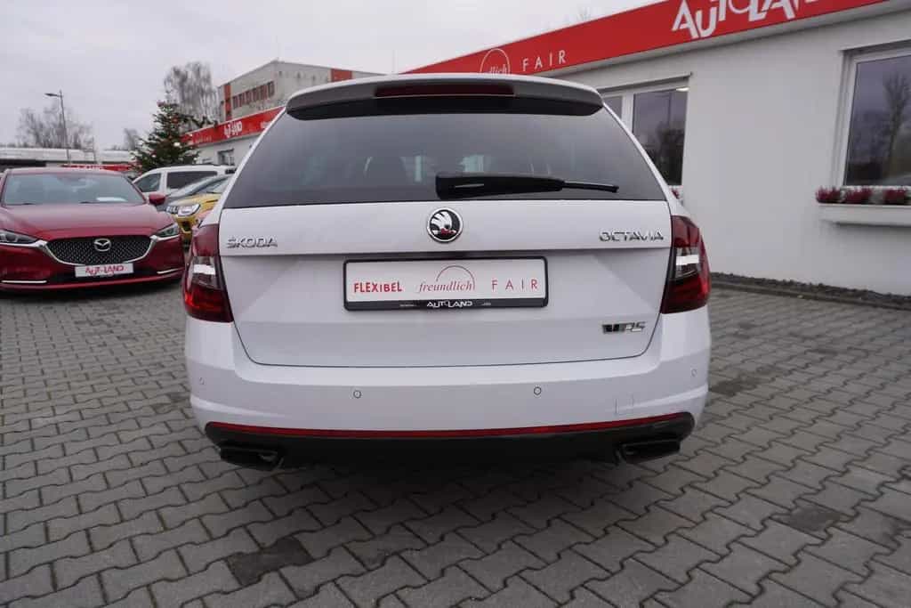 Skoda Octavia Combi 2.0 TSI DSG RS 245 LED Navi Kamera 08/2020-photo-2