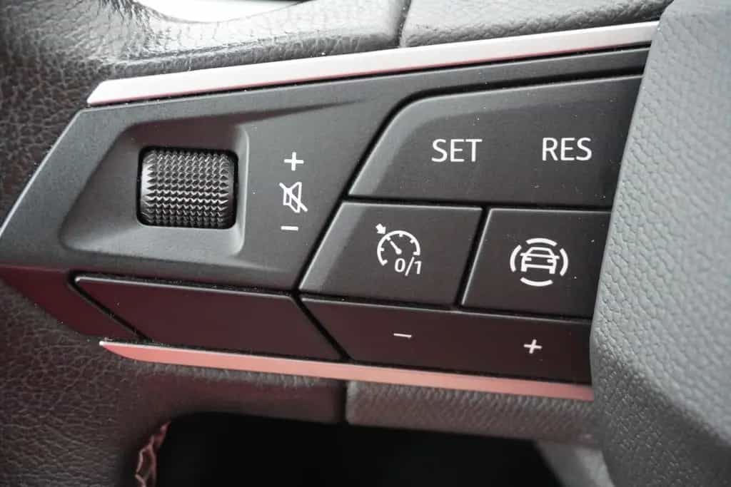 Seat Arona 1.0 TSI Style LED Sitzheizung FullLink 03/2022-photo-21