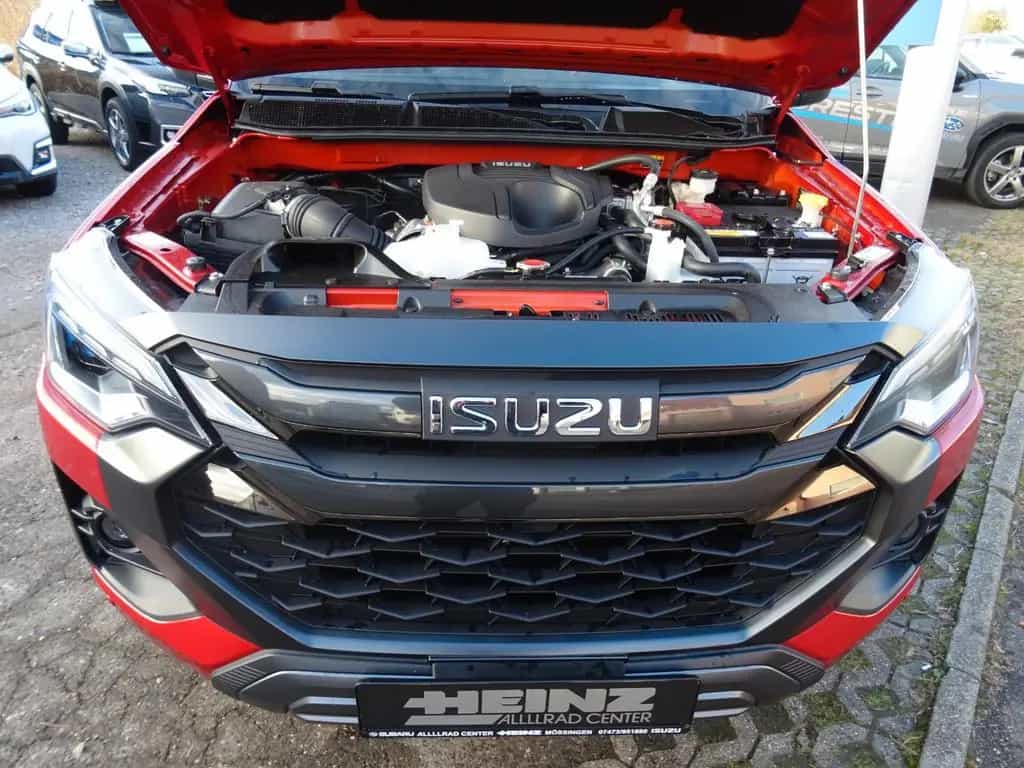 Isuzu D-Max Double Cab V-Cross null-photo-11