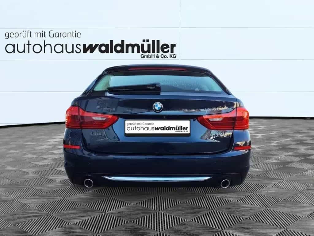 BMW 520 d xDrive Touring 02/2020-photo-4