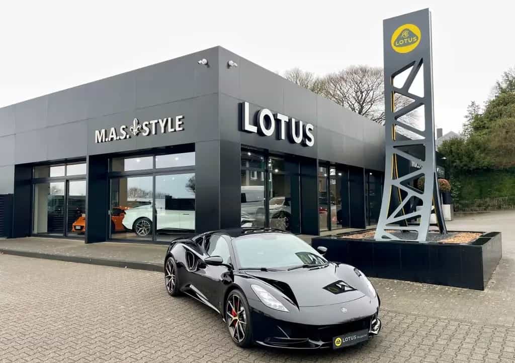 Lotus Emira V6 SOC 1 of 10 03/2026-photo-0