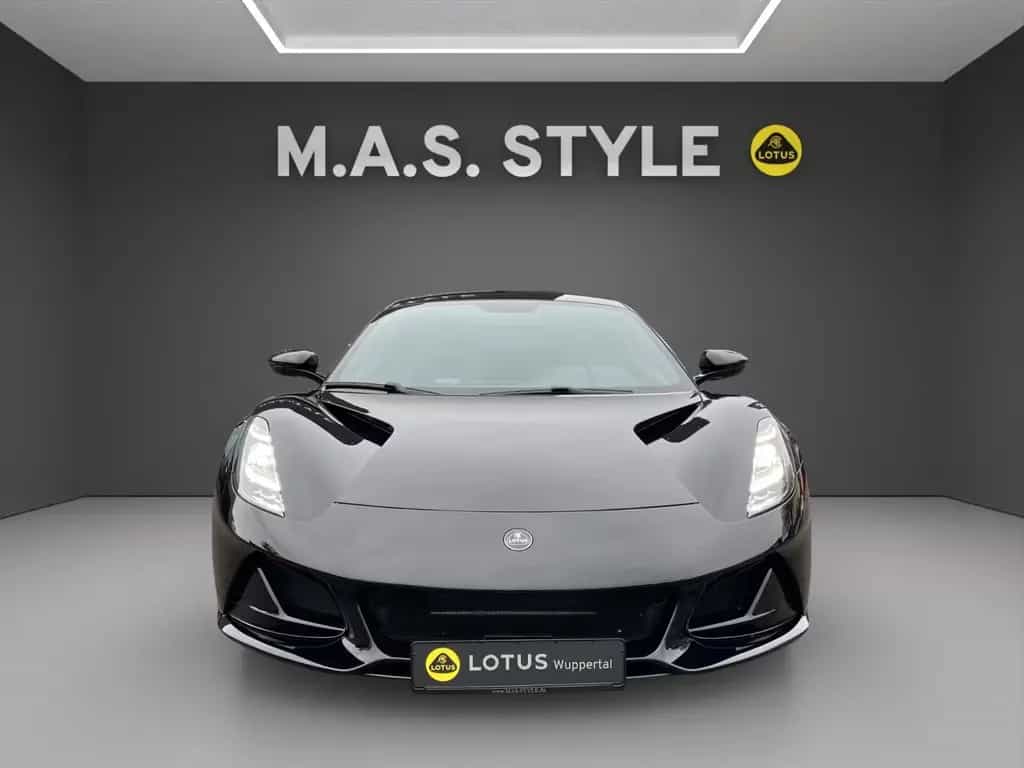Lotus Emira V6 SOC 1 of 10 03/2026-photo-2