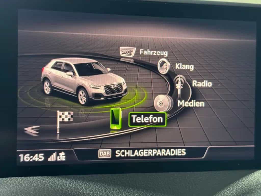 Audi Q2 *sport*S-line Sport-Paket/Plus*RFK*AHK*GRA*DAB 10/2017-photo-22