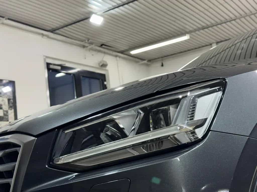 Audi Q2 *sport*S-line Sport-Paket/Plus*RFK*AHK*GRA*DAB 10/2017-photo-36