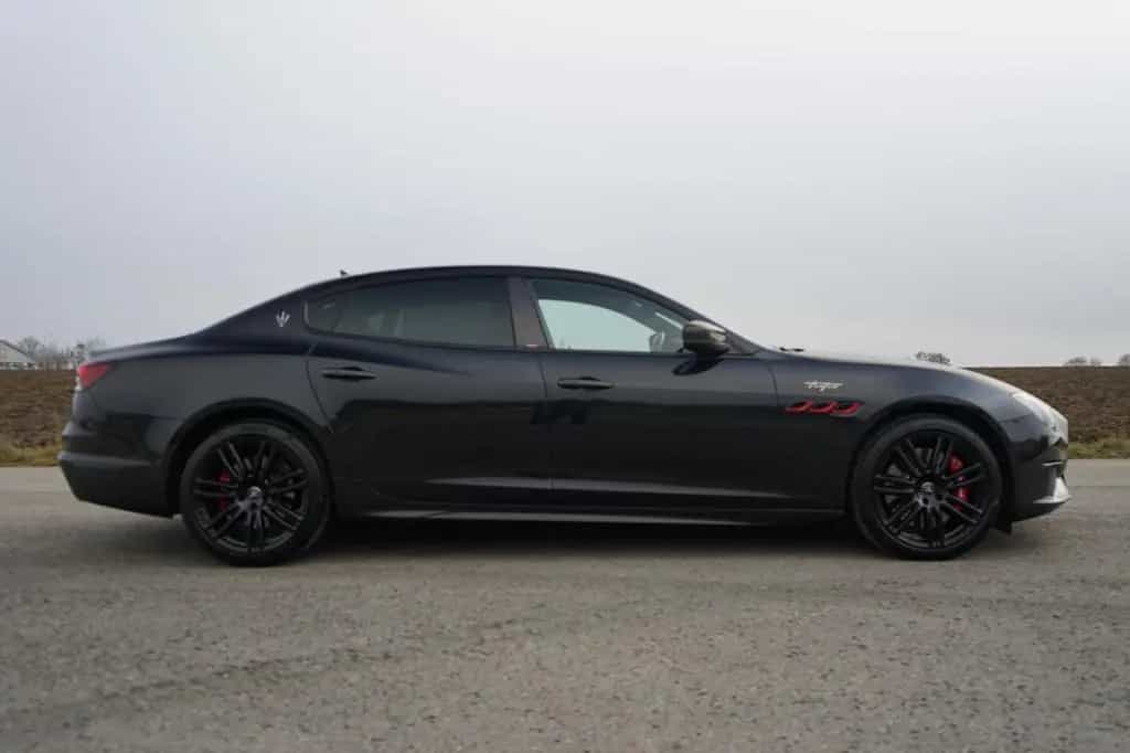 Maserati Quattroporte Trofeo*CARBON*MY23*B&W*360*SOFT* 12/2022-photo-11