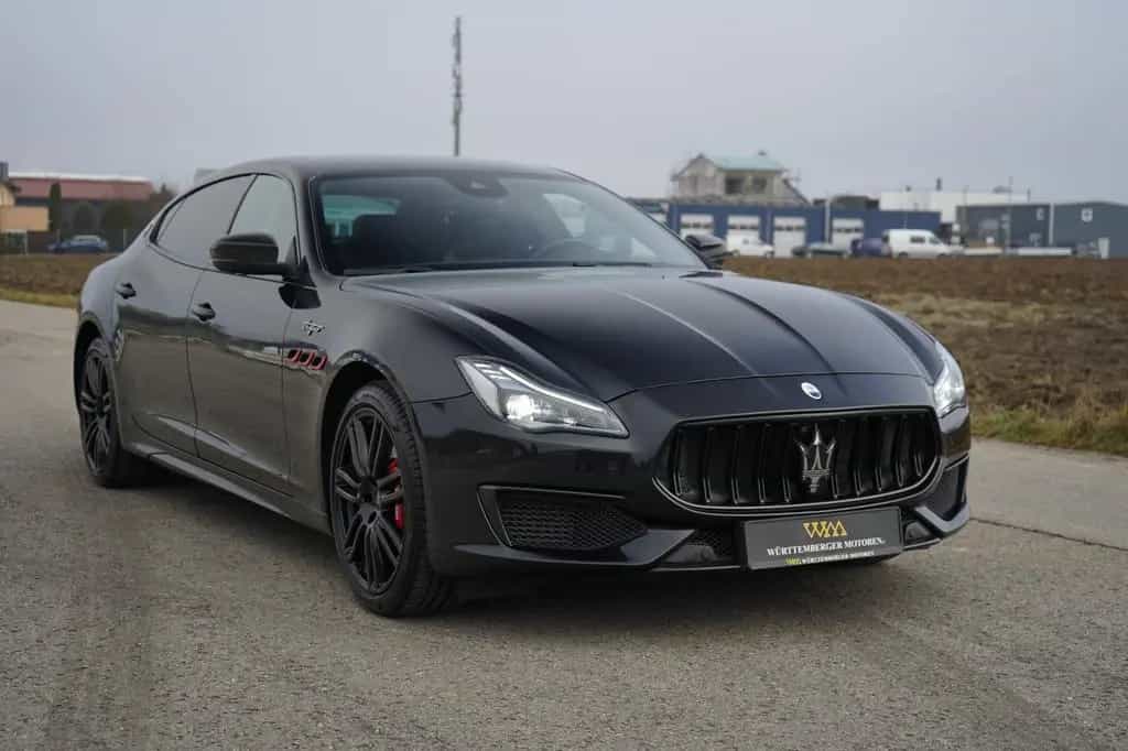 Maserati Quattroporte Trofeo*CARBON*MY23*B&W*360*SOFT* 12/2022-photo-12