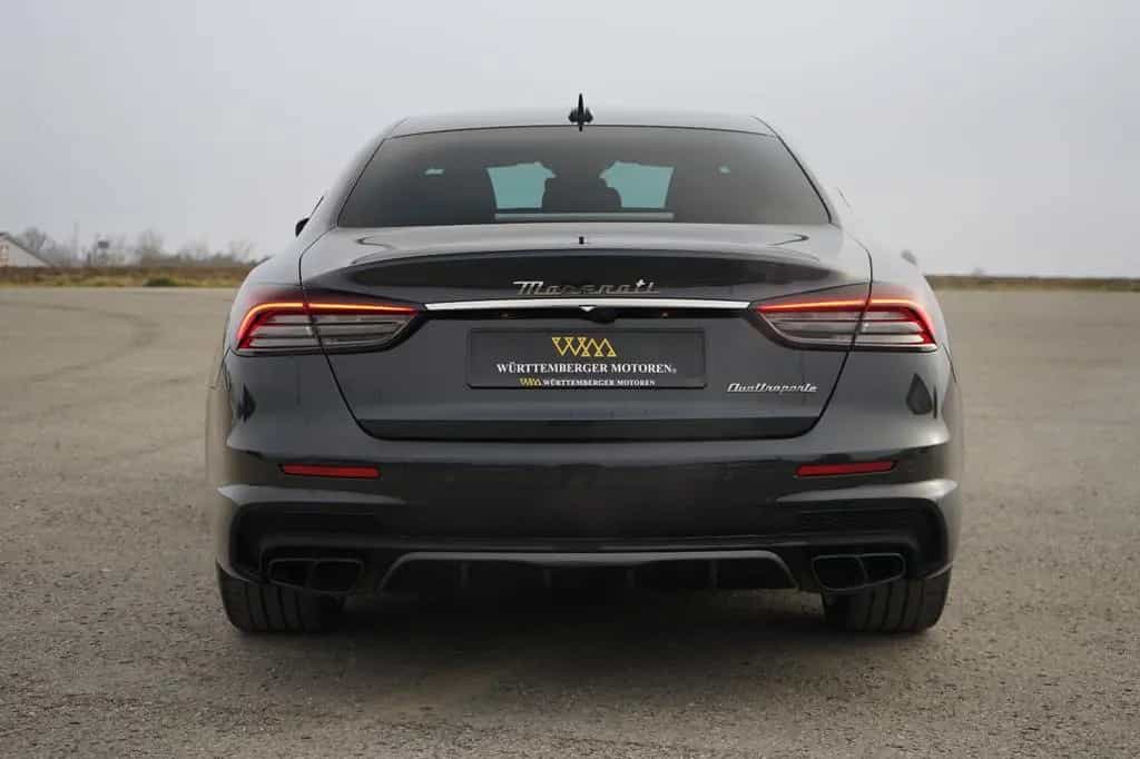 Maserati Quattroporte Trofeo*CARBON*MY23*B&W*360*SOFT* 12/2022-photo-14