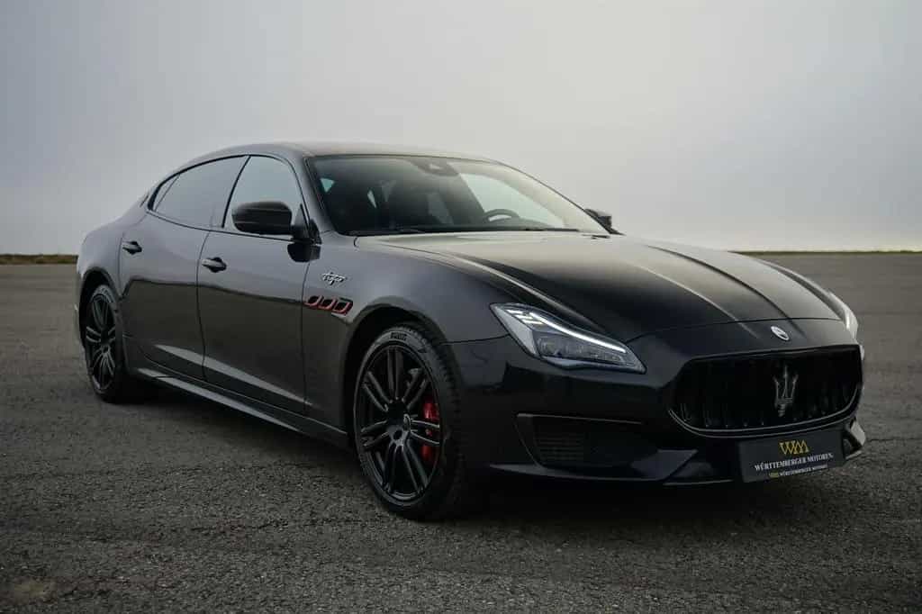 Maserati Quattroporte Trofeo*CARBON*MY23*B&W*360*SOFT* 12/2022-photo-2