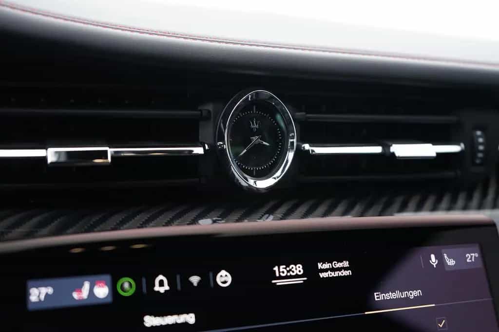 Maserati Quattroporte Trofeo*CARBON*MY23*B&W*360*SOFT* 12/2022-photo-38