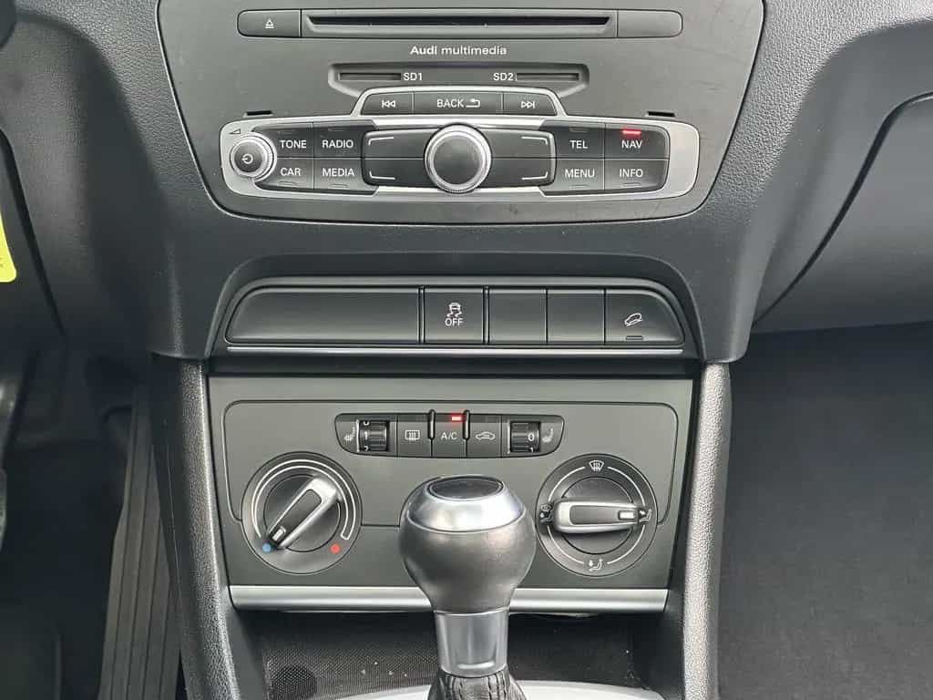 Audi Q3 2.0 TFSI quattro S tronic *LED*PANO*LEDER* 10/2017-photo-25
