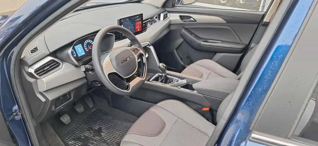 BAIC Beijing X35 10/2025-photo-5