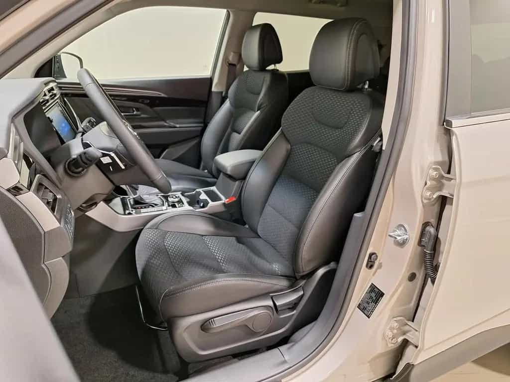 KGM Korando 1.5 GDI-T 2WD AT Platinum LED|Navi|SHZ 03/2026-photo-15
