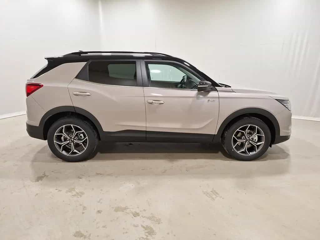 KGM Korando 1.5 GDI-T 2WD AT Platinum LED|Navi|SHZ 03/2026-photo-6