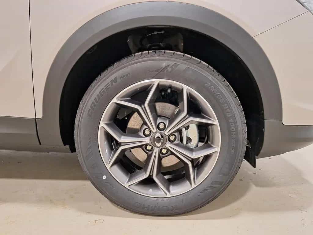 KGM Korando 1.5 GDI-T 2WD AT Platinum LED|Navi|SHZ 03/2026-photo-9