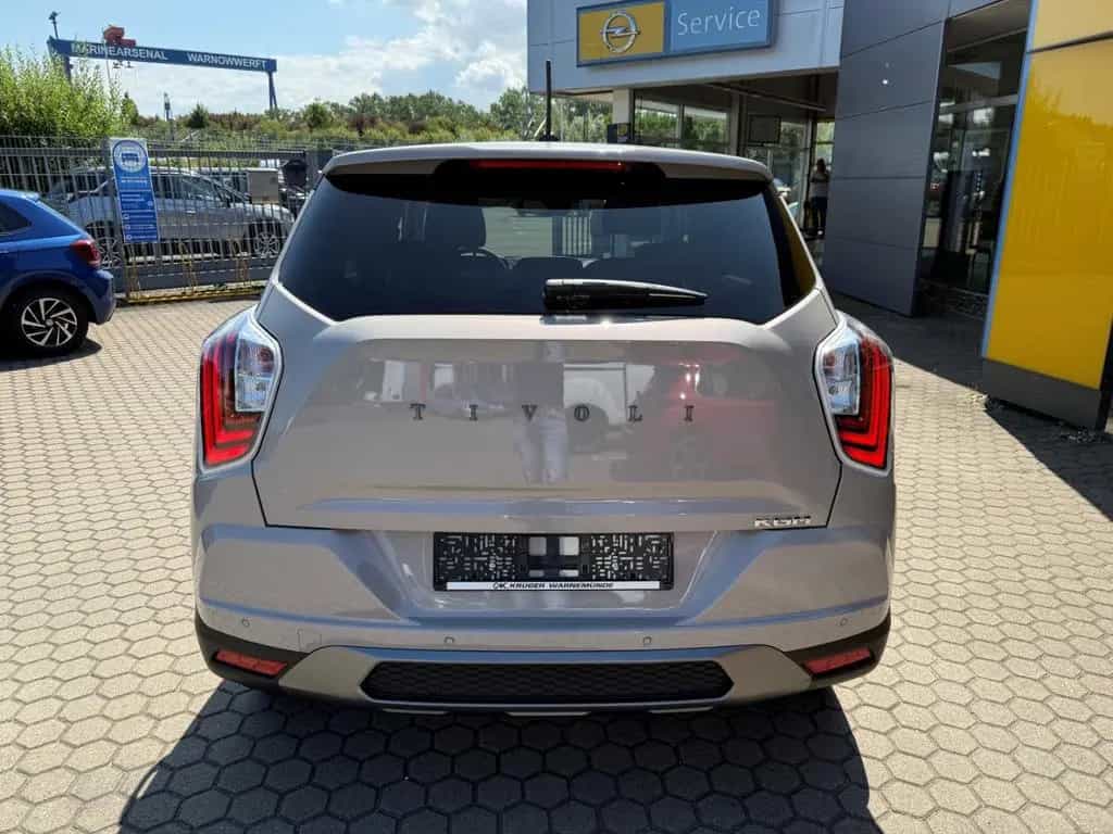 KGM Tivoli Nomad 6/AT 2WD Sitzheizung+Rückfahrkamera null-photo-17