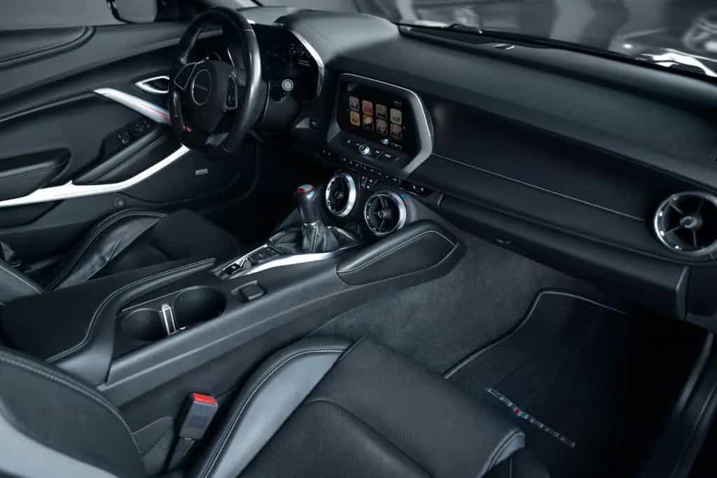 Chevrolet Camaro 6.2 V8 Unfallfrei - 20''Borbet DE Modell 07/2018-photo-35