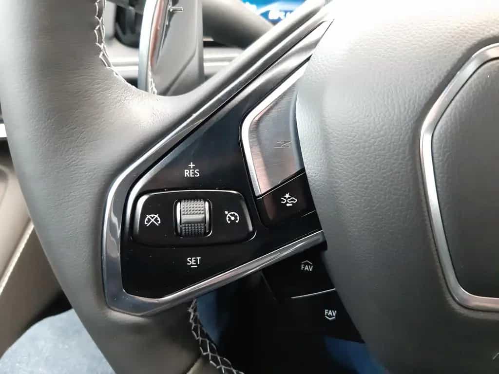 Corvette C8 Coupe 2LT 6.2V8|Magnetic|Lift|Europamodell 03/2025-photo-19