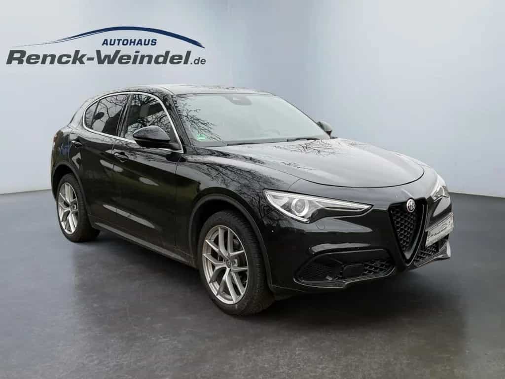 Alfa Romeo Stelvio Super Q4 2.0 Turbo Sportpaket AD Navi Di 11/2018-photo-6
