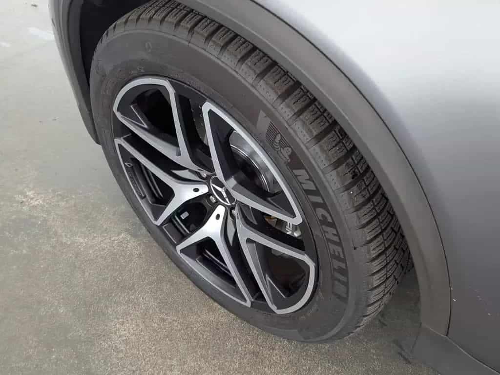 Mercedes-Benz GLC 63 AMG 4Matic LED+NAVI+SHZ+RFK+TEMP+ 01/2020-photo-9