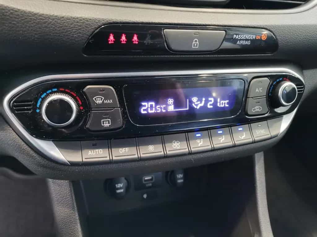 Hyundai i30 Kombi 1.0 T-GDI LED|SHZ|Car-Play|Klima 09/2021-photo-14