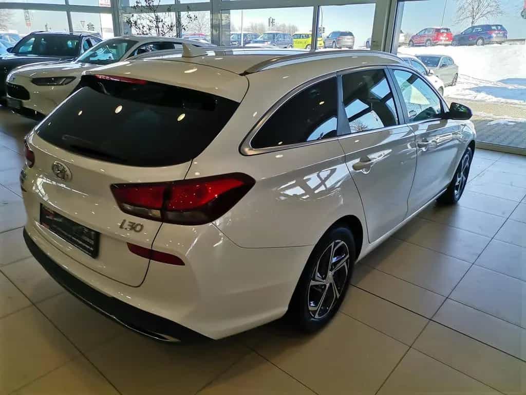 Hyundai i30 Kombi 1.0 T-GDI LED|SHZ|Car-Play|Klima 09/2021-photo-4
