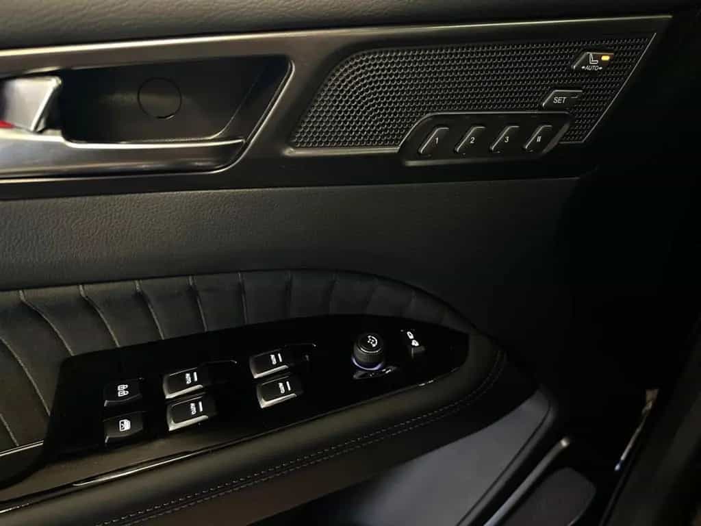 KGM Rexton 2.2Di AT AWD Lux LEDER AHK-3,5t* SHZ NAVI 06/2025-photo-28