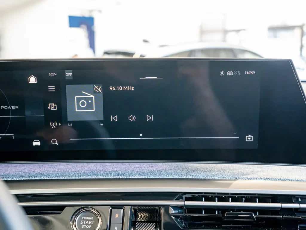 Peugeot 5008 ALLURE BUSINESS HYBRID 145 e-DSC6 7-SITZER 12/2025-photo-11