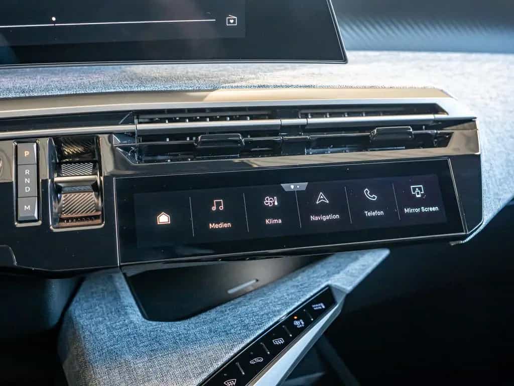 Peugeot 5008 ALLURE BUSINESS HYBRID 145 e-DSC6 7-SITZER 12/2025-photo-12