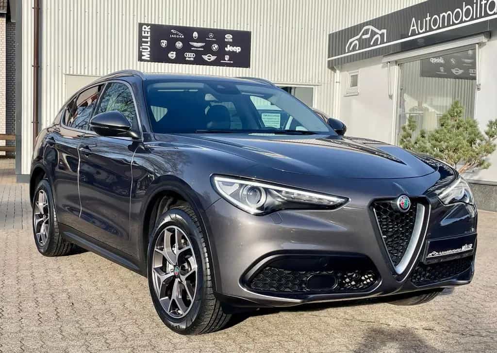 Alfa Romeo Stelvio 2.0  Q4 Autom. TOPAUSST.+Alle Insp.+2.HD 06/2019-photo-0