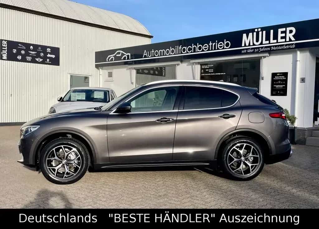 Alfa Romeo Stelvio 2.0  Q4 Autom. TOPAUSST.+Alle Insp.+2.HD 06/2019-photo-1