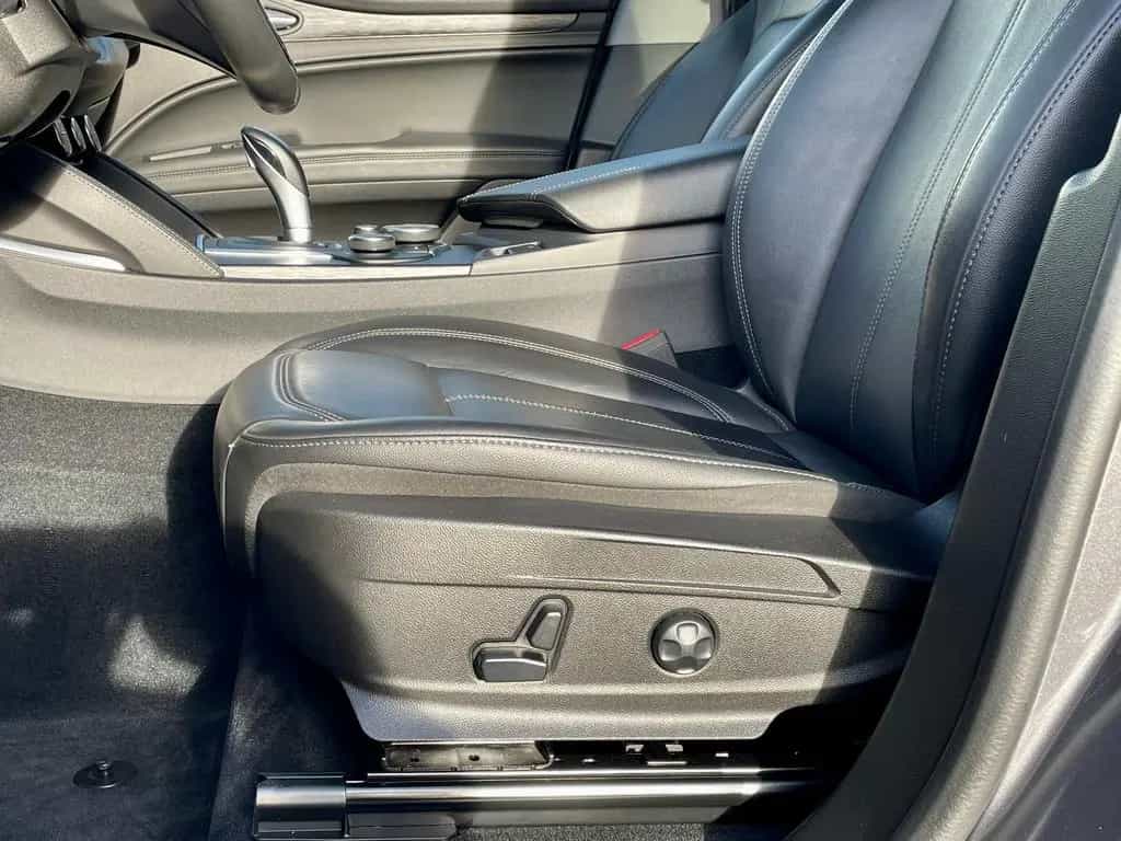 Alfa Romeo Stelvio 2.0  Q4 Autom. TOPAUSST.+Alle Insp.+2.HD 06/2019-photo-13