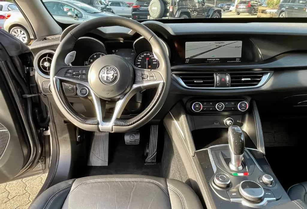 Alfa Romeo Stelvio 2.0  Q4 Autom. TOPAUSST.+Alle Insp.+2.HD 06/2019-photo-15