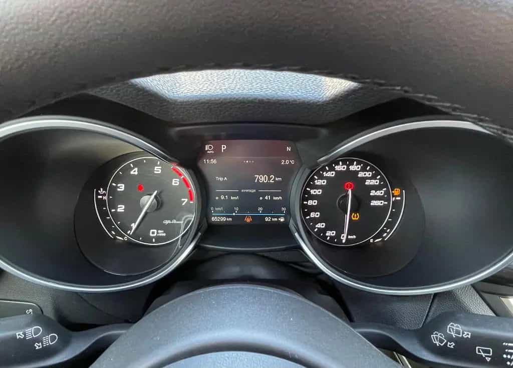 Alfa Romeo Stelvio 2.0  Q4 Autom. TOPAUSST.+Alle Insp.+2.HD 06/2019-photo-22