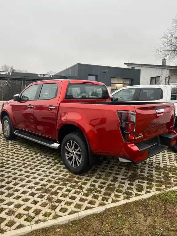 Isuzu D-Max null-photo-1