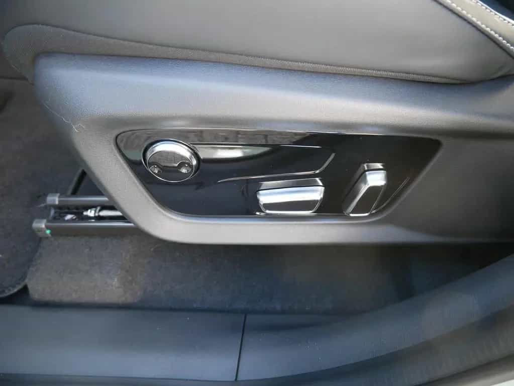 DFSK Forthing 5 1,5 Automatik Apple CarPlay 360° ACC 04/2026-photo-5